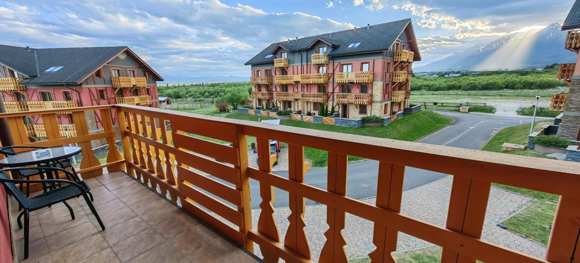 Apartment Fimm Vel'ka Lomnica Eksteriør billede